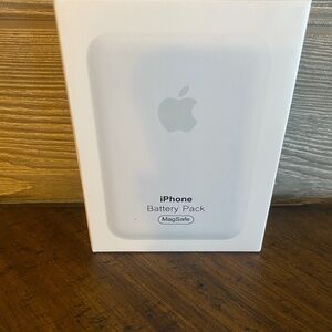 Apple battery pack